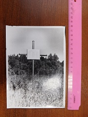 Старая фотография – окно в прошлое. Памятник в Екимовке